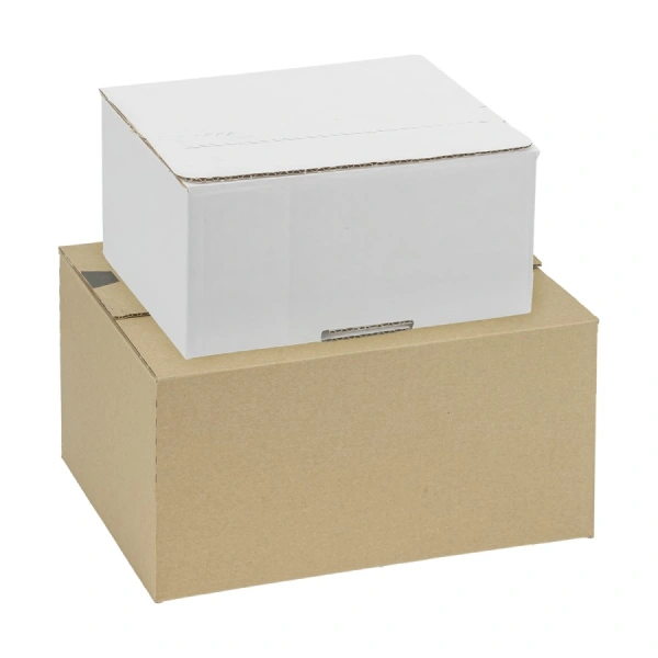 automontanti con chiusura adesiva